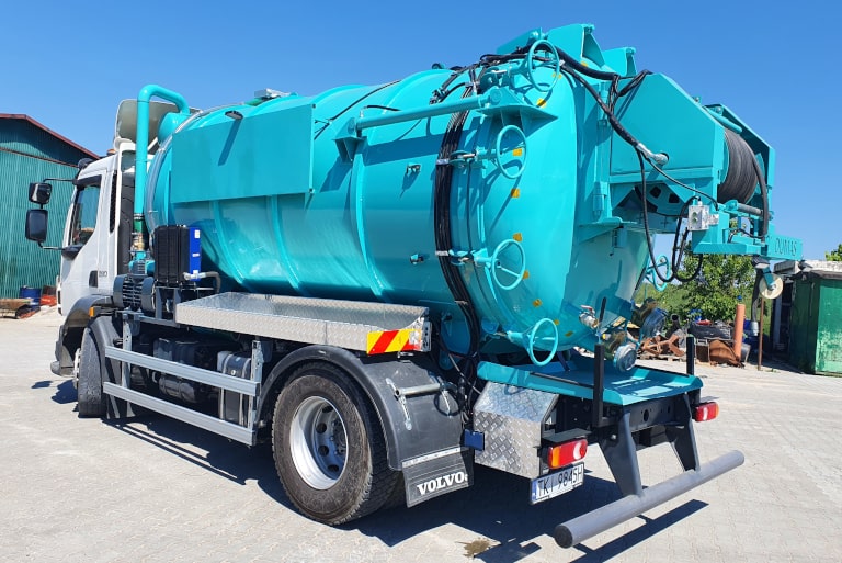 Profesjonalne pojazdy WUKO do udrażniania rur i kanałów